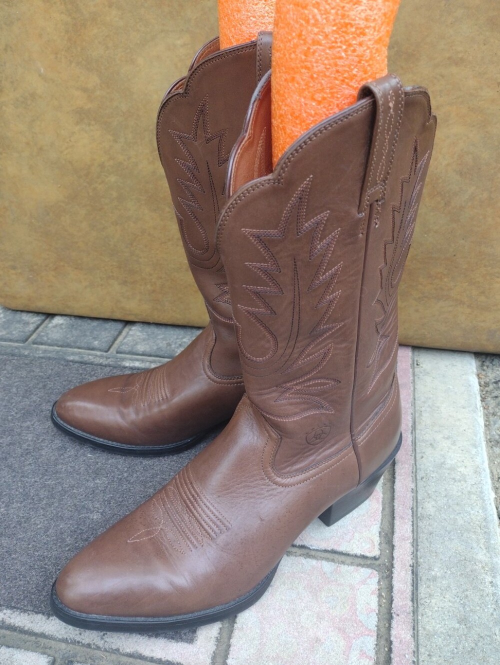 ARIAT Women's Size 10 B Heritage Cowboy Boots 15724 Leather. VG Condition